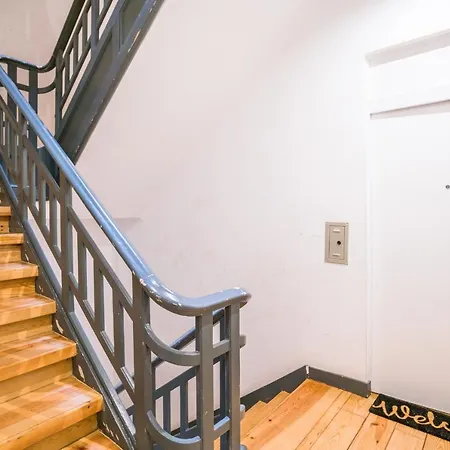 Estrela Neoclassical Apt- River View * Lisboa